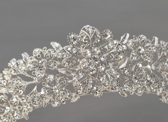 Serre-tete-Diademe-Princesse-en-Strass-pour-Mariage-05