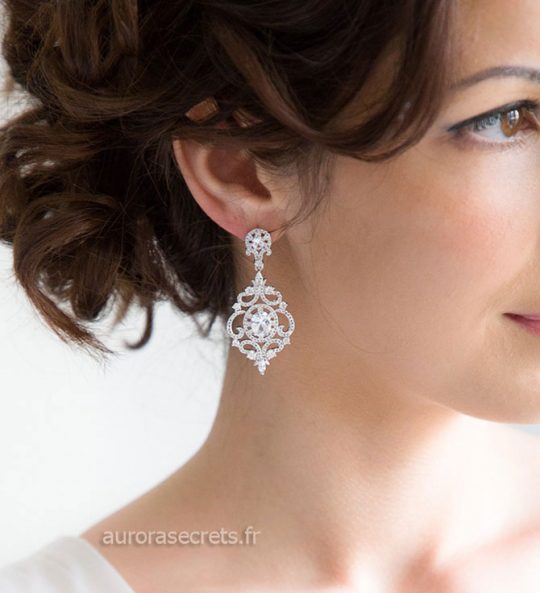 Boucles d'oreille chandelier mariage ornées oxydes de zirconium