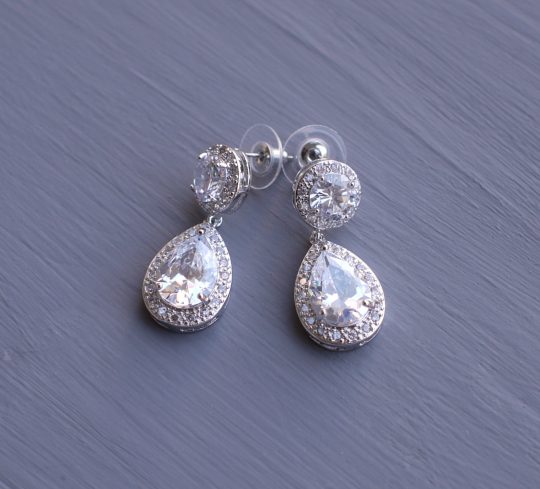 boucles oreilles classiques diamant 3