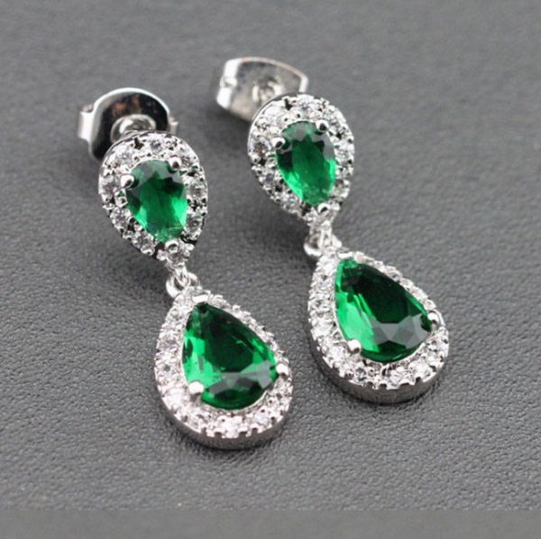 Boucles d’oreilles mariage vert émeraude en forme de goutte d'eau