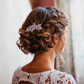 Peigne cheveux mariage feuilles cristal oxyde de zirconium sur mariée