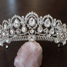 Diadème de mariée argenté ornée de strass « Rosalina »