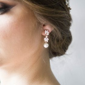 Boucles d’oreilles mariage pendantes perles Swarovski
