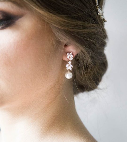 Boucles d’oreilles mariage pendantes perles Swarovski