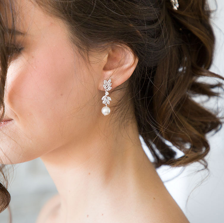 Pour Mariage : Boucles d'Oreilles Perles et Oxyde de Zirconium