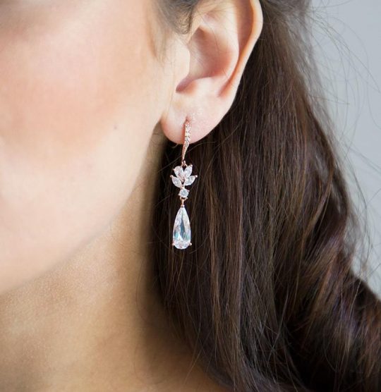 Boucles d'oreilles pour mariée pendantes cristal