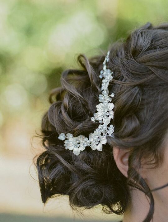 Accessoire cheveux mariage peigne fleurs en métal Louise