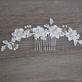 Accessoire cheveux mariage peigne fleurs en métal