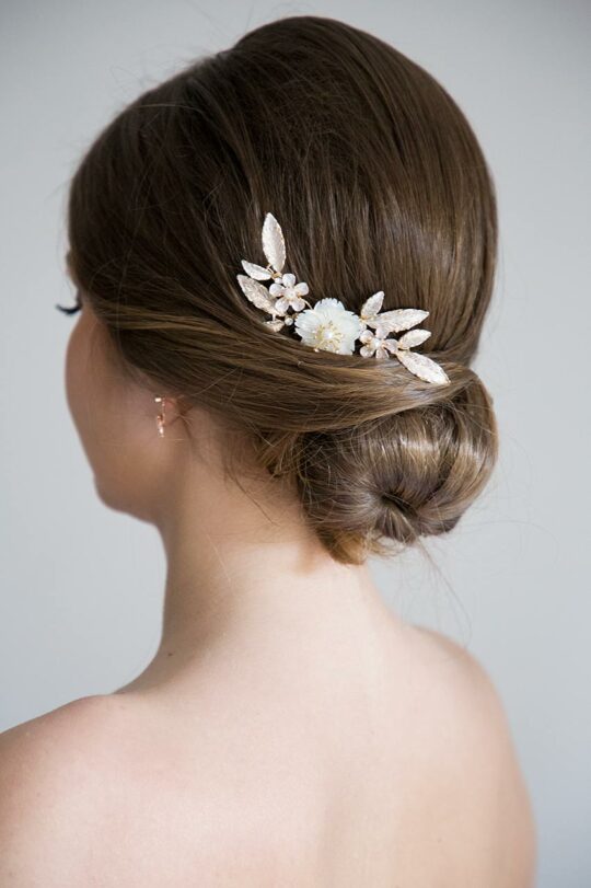 Bijou-de-cheveux-mariage-bohème-fleurs-feuilles-Aurélie