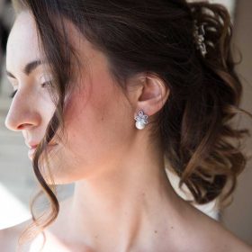 Boucles d'oreilles mariée perle nacrée strass 4