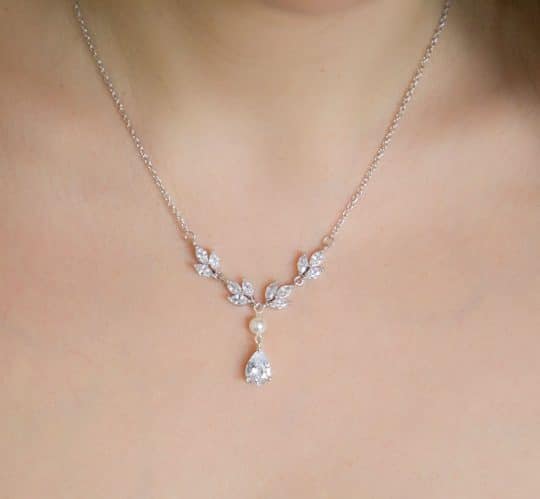 Collier de mariée perle nacrée Swarovski