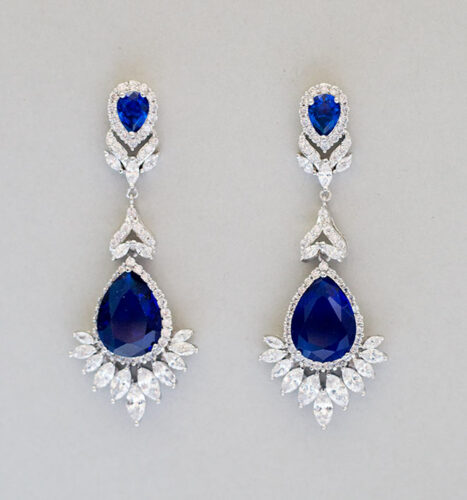 Boucles d'oreilles vintage en cristal incrusté main image 1