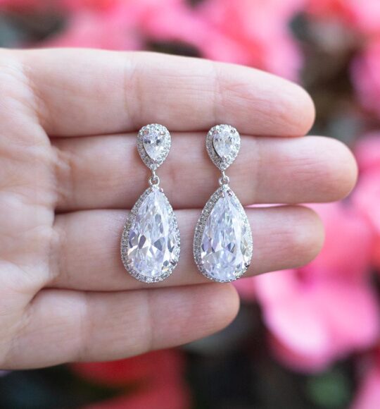 Boucles d'oreilles cristal mariage, gouttes en zirconium Morgane
