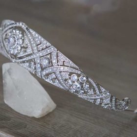 Diadème mariage Meghan Markle réplique diamantée 3