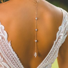 Collier de mariée avec bijou robe dos nu doré rose 