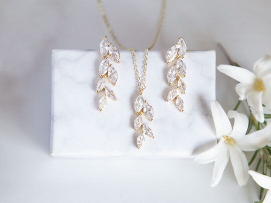 Parure bijoux mariée cristal Swarovski feuilles Cécilia