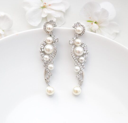 Boucles d’oreilles mariage pendantes perles et cristal "Nicole" – Image 3