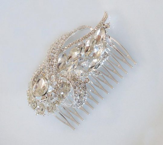 Peigne coiffure mariage, bijoux de cheveux cristal Dorothée