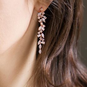 Boucles d’oreilles mariage longues légères en Zircon rose gold