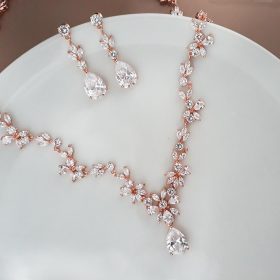 Parure bijoux mariée rose gold chic en cristal