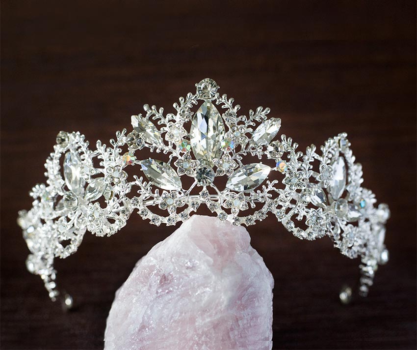 Surakey Mariage Diadème Couronne, Cristal Strass Diadème de Princesse,  Diadème de Mariage Scintillant, Couronne de Reine, Couronne de Mariée  Diadème