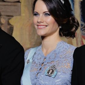 Diadème princesse Sofia, réplique couronne royale diamantée