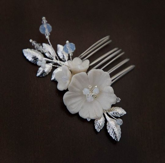 Petit bijou de cheveux mariée bohème fleurs feuilles Apolline