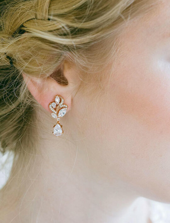 Boucles d’oreilles mariée rose gold pendentif cristal feuilles « Béatrice »