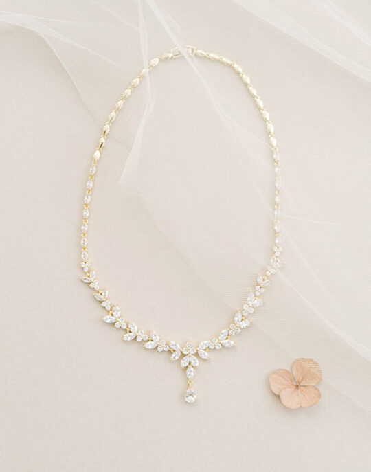 Collier mariage cristal, bijou argenté élégant chic Allison