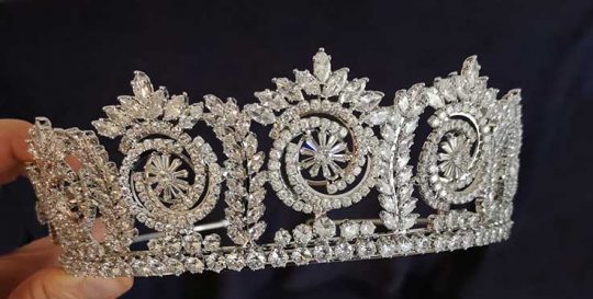 Couronne princesse mariage, diadème de luxe diamantée Olivia