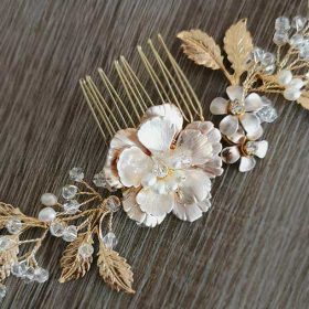 Accessoire cheveux mariage bohème bijou coiffure fleurs perles