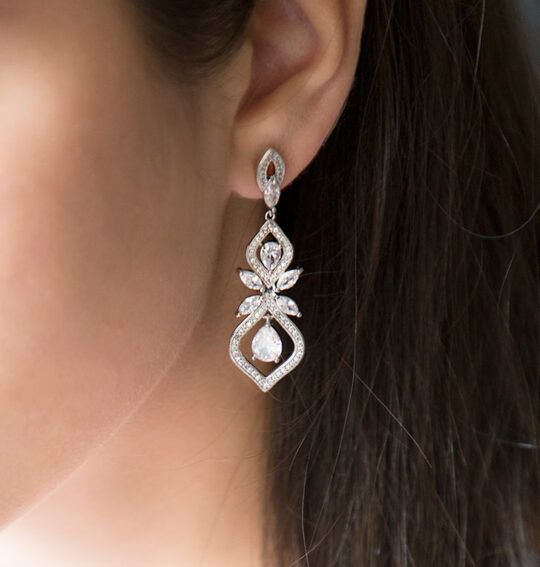 Boucles d’oreilles mariage pendantes chics romantiques "Dorothée"