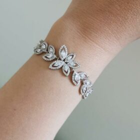 Bracelet mariage chic feuilles cristaux strass Marlène