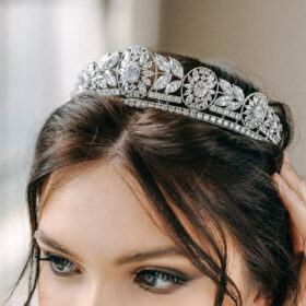 Accessoire de coiffure mariage, diadème princesse diamanté