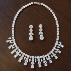 Collier princesse pour mariage luxe éclat diamanté "Romina" – Image 5