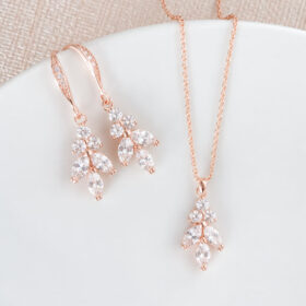 Parure bijoux mariée élégante pendentif en cristal « Colette» – Image 4