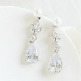 Parure bijoux mariage élégant collier boucles cristal perles 