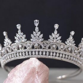 Couronne mariage brillante, diadème princesse Zircons de haute qualité "Lolita" – Image 3