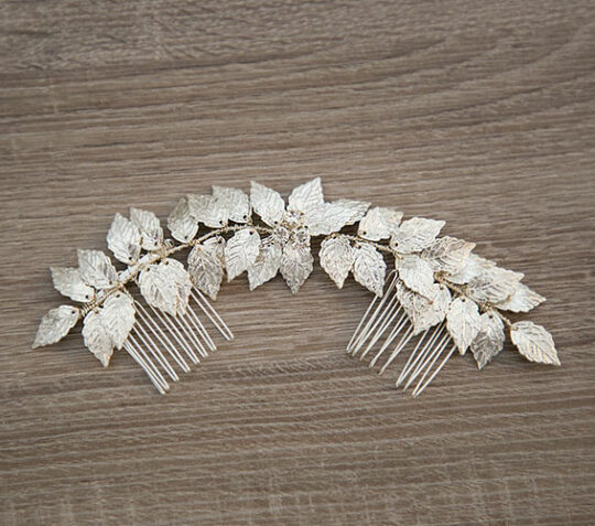 Bijoux cheveux mariage, peigne feuilles en métal Daphné