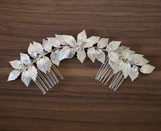 Bijoux cheveux mariage, peigne feuilles en métal Daphné