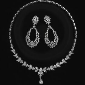 Alternative view of Parure glamour argentée femme pour mariage et cérémonie avec Oxydes de Zirconium "Chloé"