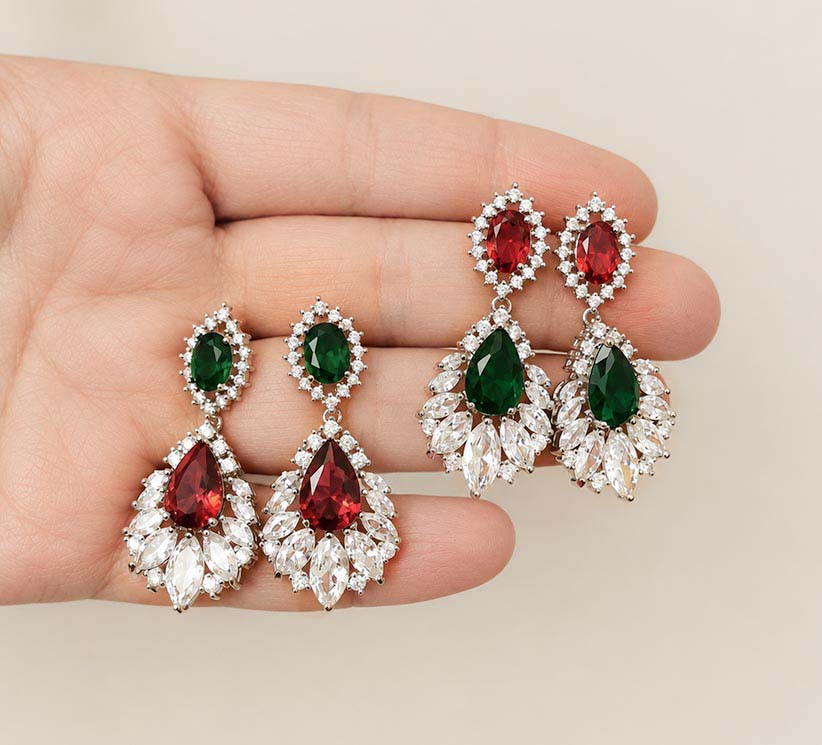 Boucles d’oreilles de Noël glamour, cristaux scintillants rouge et vert – Image 3